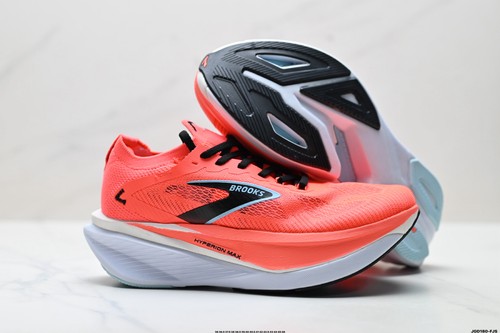 Brooks hyperion max - max, 3